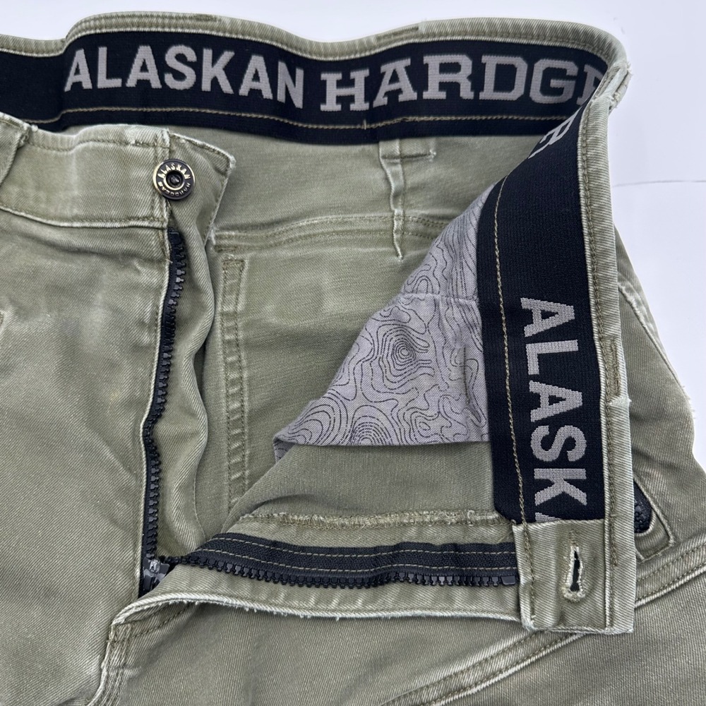 Alaskan Hardgear Duluth Trading Co Relaxed Fit Cargo Pants Men 36x30 Olive Green - Picture 3 of 16